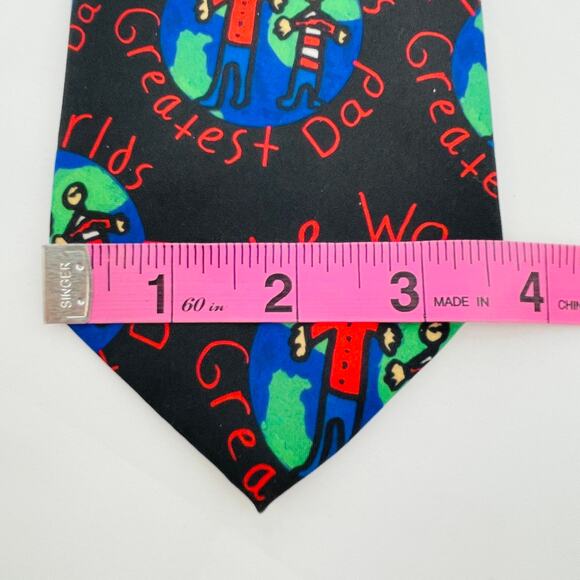 Ralph Marlin Vintage World's Greatest Dad Novelty Fun Colorful Mens Tie - Picture 7 of 8